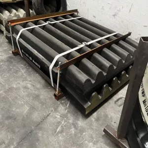 304205103 MOVABLE JAW